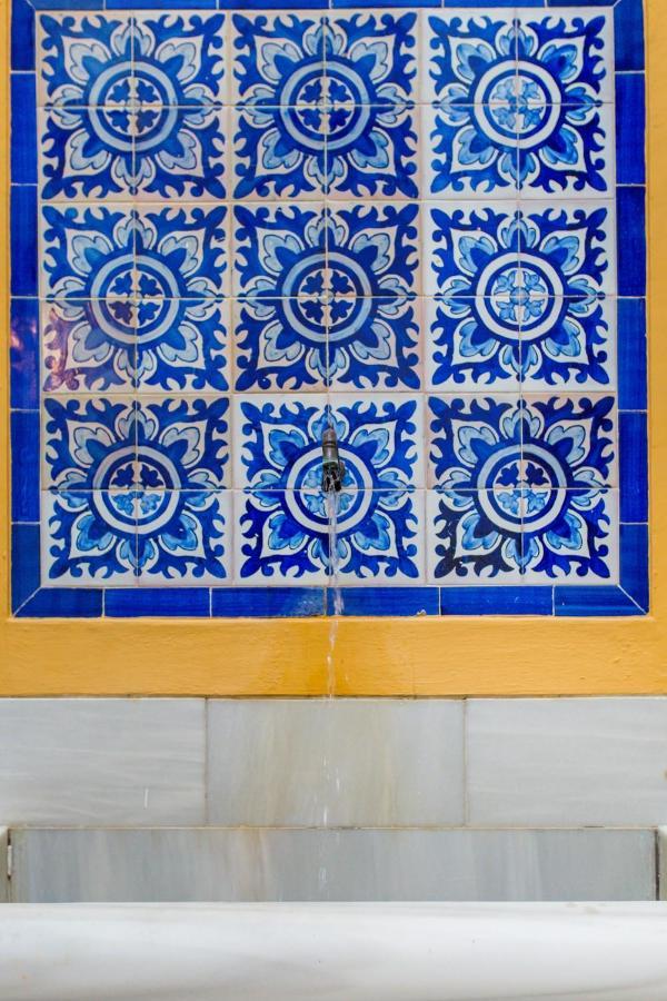 Magico Apartamento En Casa Palacio Del Siglo XVII Sevilla Exterior foto