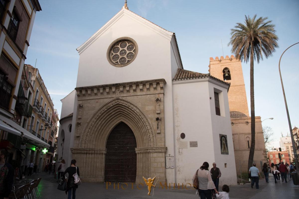 Magico Apartamento En Casa Palacio Del Siglo XVII Sevilla Exterior foto